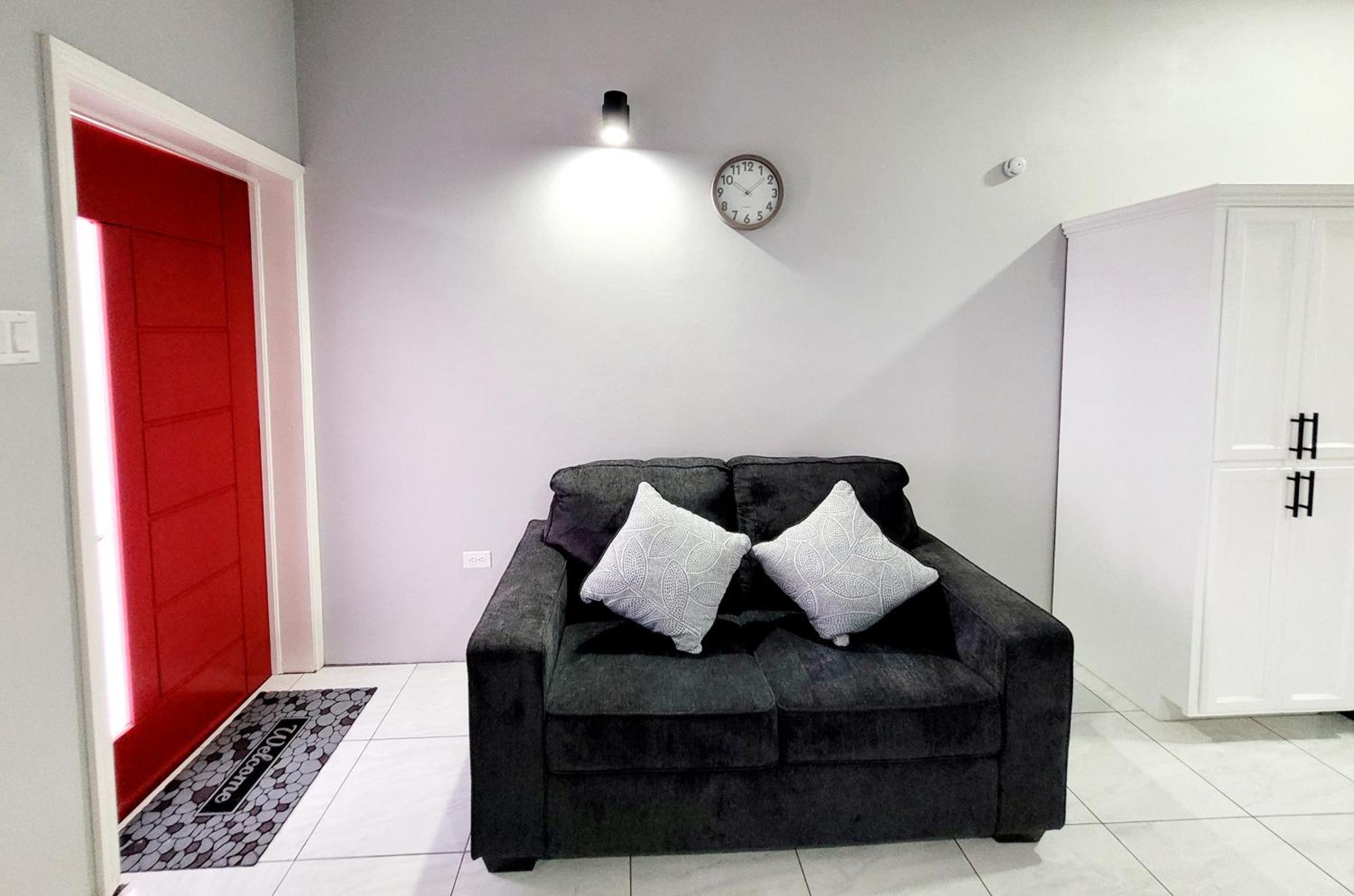 Rest Easy At Cunningham Suites 3 & 4 Ottley's Екстер'єр фото